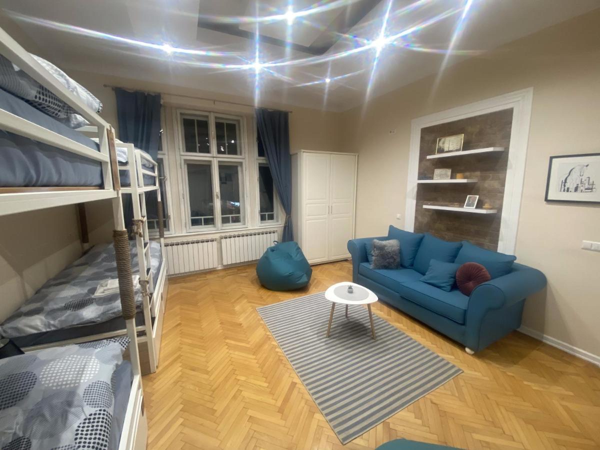 Fg Boutique Hostel Sarajevo Extérieur photo