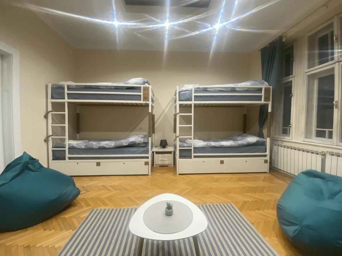 Fg Boutique Hostel Sarajevo Extérieur photo